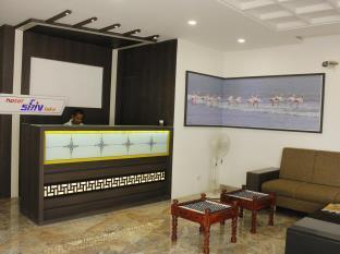 Hotel Shiv Lake Bhuj Esterno foto